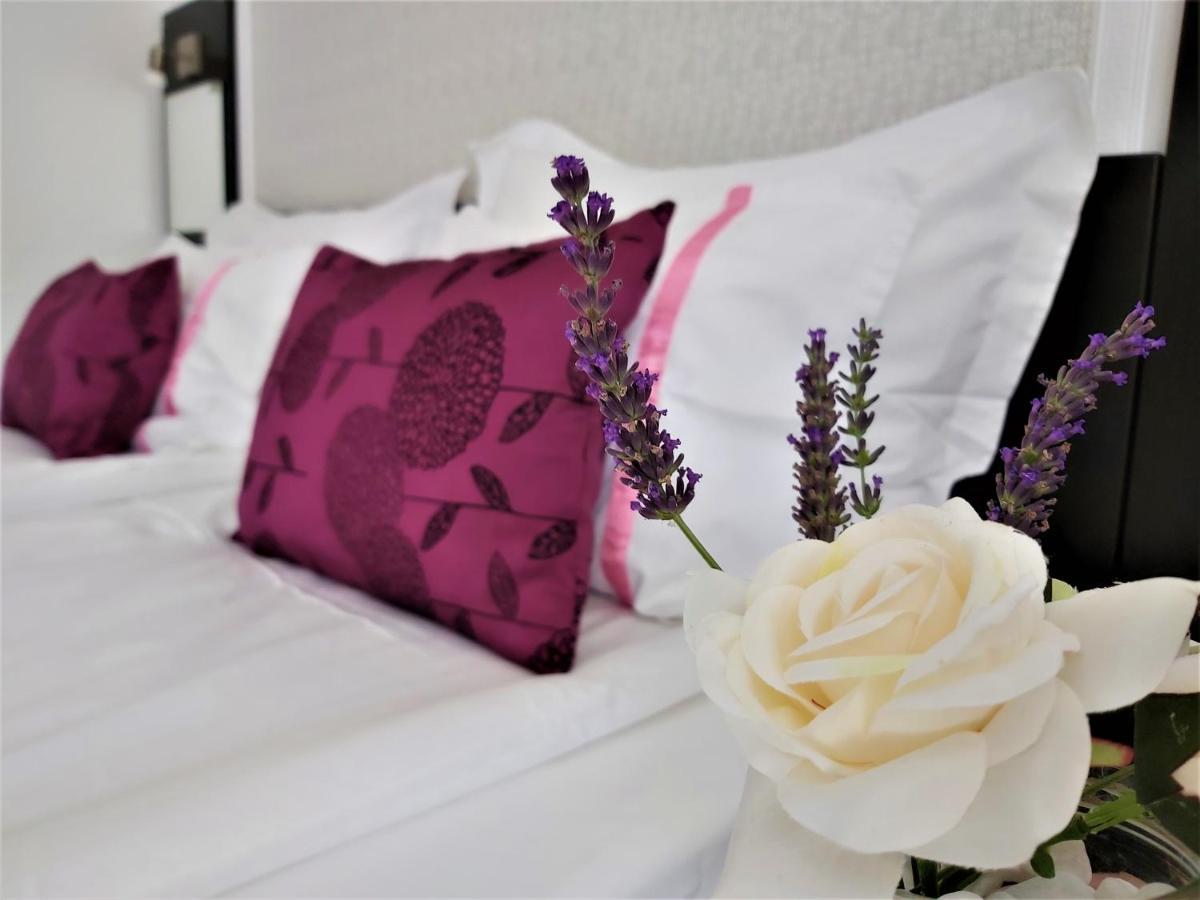 Casa Eladi Apartment เอโฟรีเอซูด ภายนอก รูปภาพ