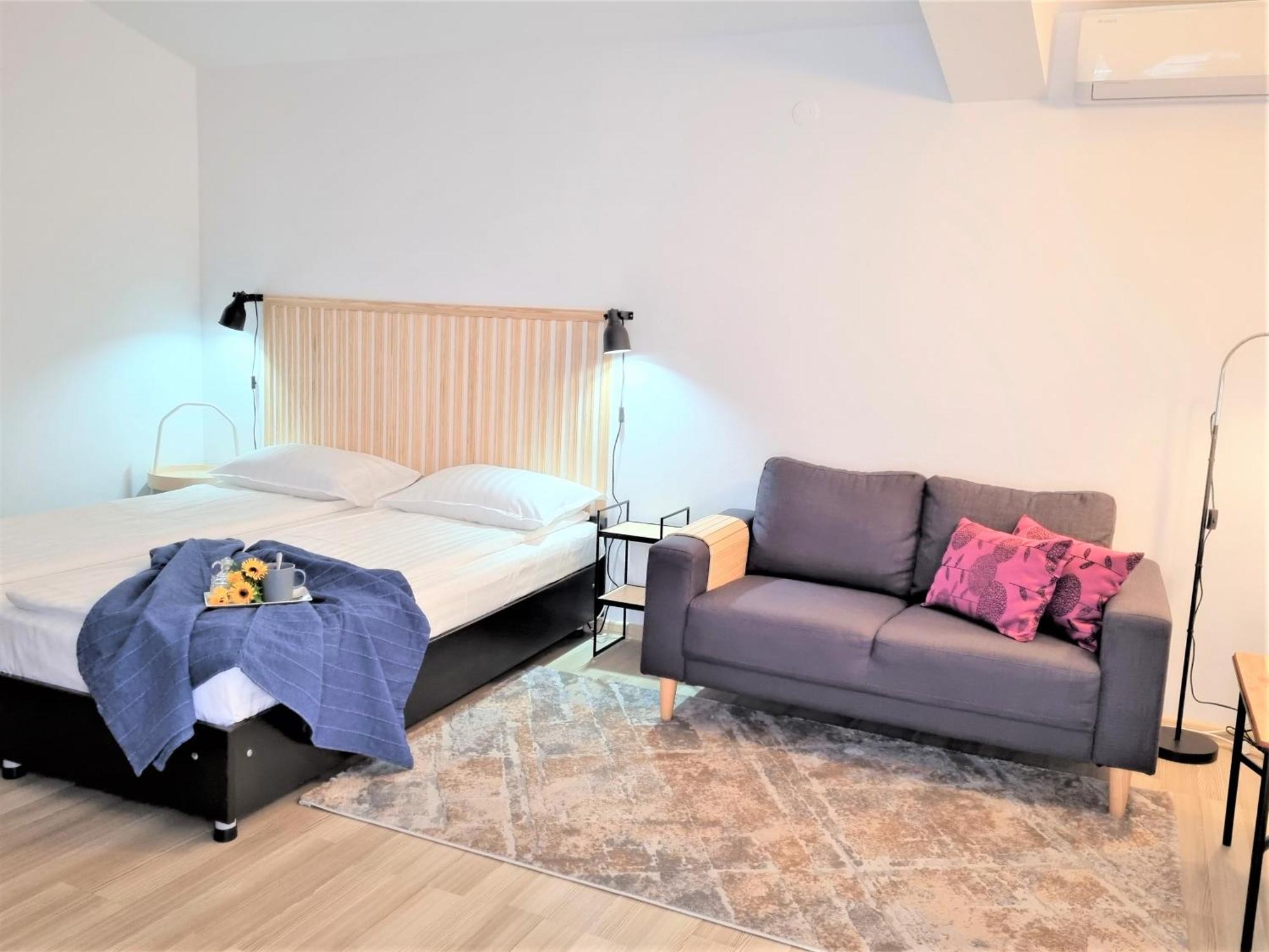 Casa Eladi Apartment เอโฟรีเอซูด ภายนอก รูปภาพ